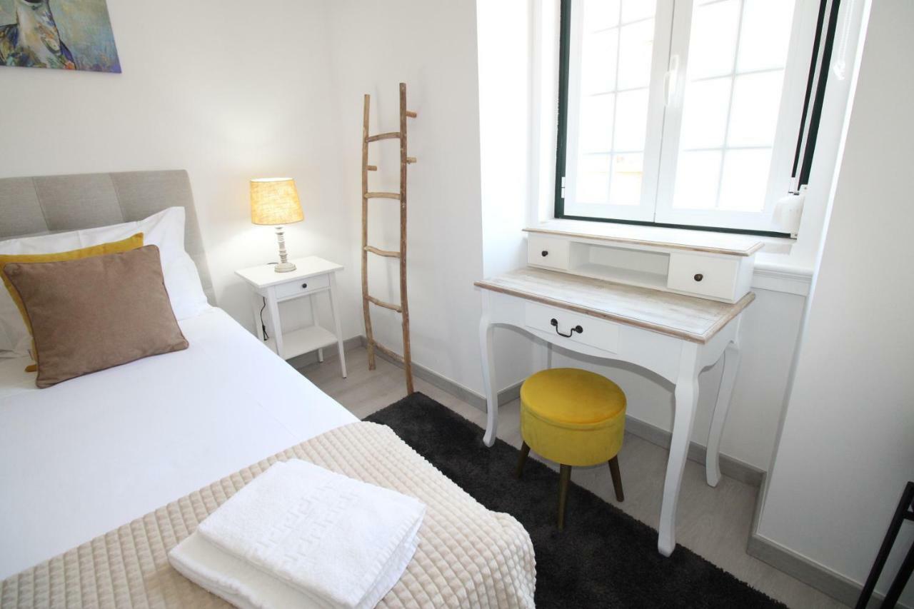 Apartamento Moderno Nas Olaias A 5 Minutos Da Faculdade Isel E Ist Lisboa Extérieur photo