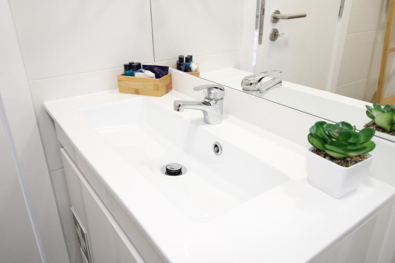 Apartamento Moderno Nas Olaias A 5 Minutos Da Faculdade Isel E Ist Lisboa Extérieur photo
